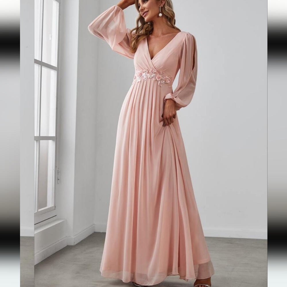 Elegant Chiffon V-Neckline Long Sleeve Formal Evening Dress - Picture 8 of 16